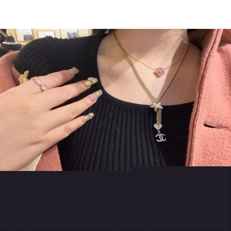 Ch*el brooches